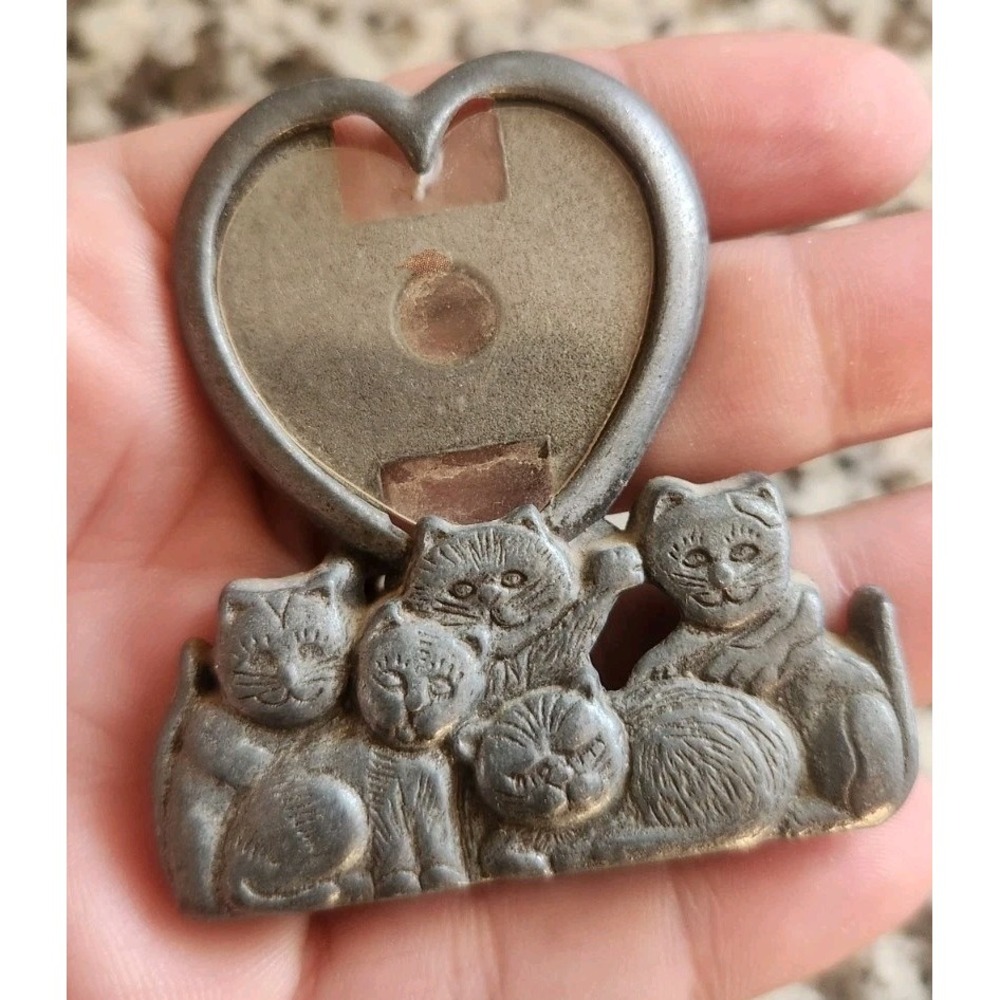 Vintage 1990s Pewter Tone Cats & Heart Petite Picture Frame 2.5" AMC Inc